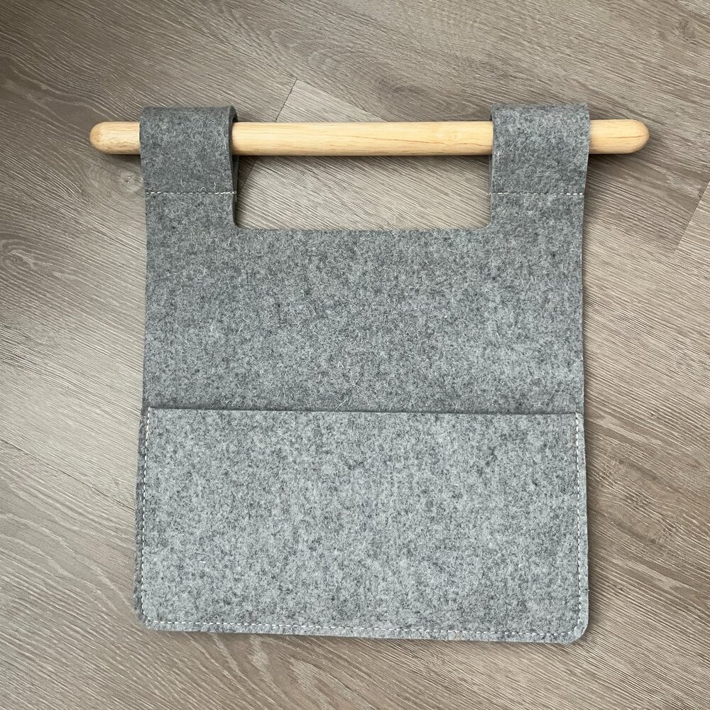 Thuma - The Sleeve - Book / Tablet Holder
